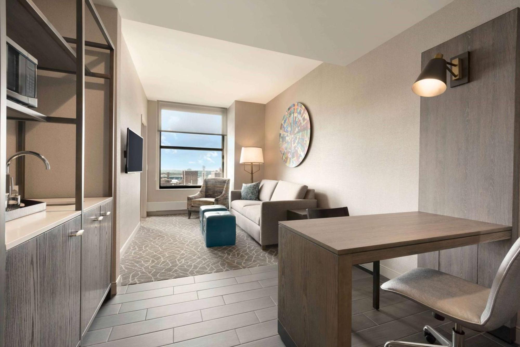 Embassy Suites By Hilton Minneapolis Downtown Hotel Ngoại thất bức ảnh