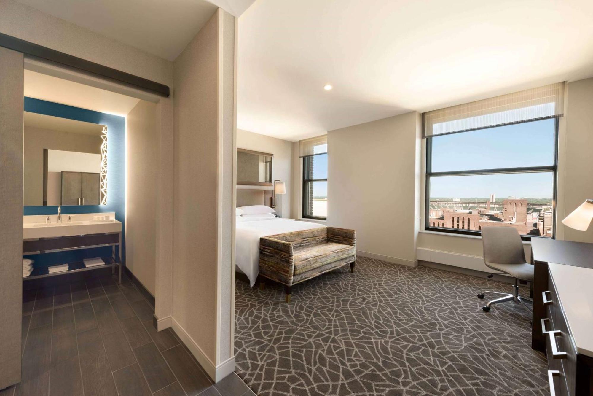 Embassy Suites By Hilton Minneapolis Downtown Hotel Ngoại thất bức ảnh