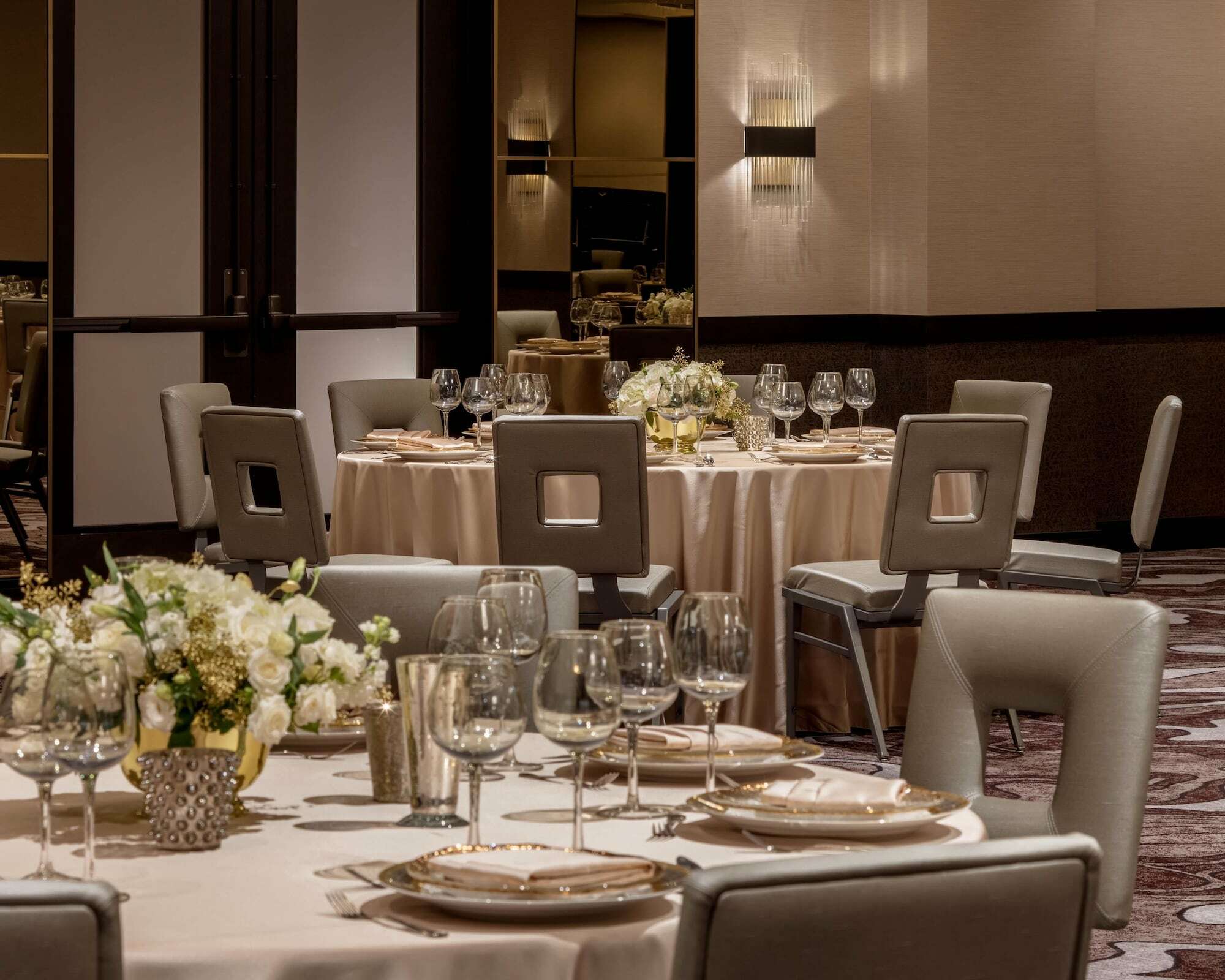 Embassy Suites By Hilton Minneapolis Downtown Hotel Ngoại thất bức ảnh